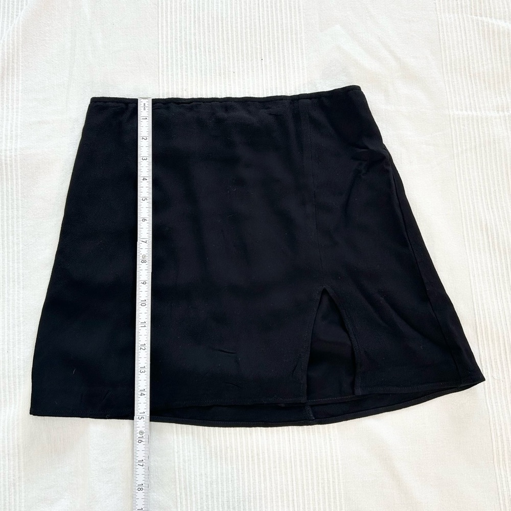 Aritzia Sunday Best Tatiana Skirt - Picture 4 of 8